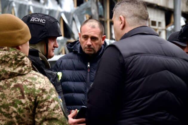 Наслідки удару по Дніпру: зросла кількість жертв та поранених