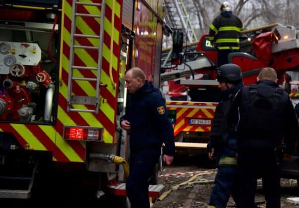 Наслідки удару по Дніпру: зросла кількість жертв та поранених