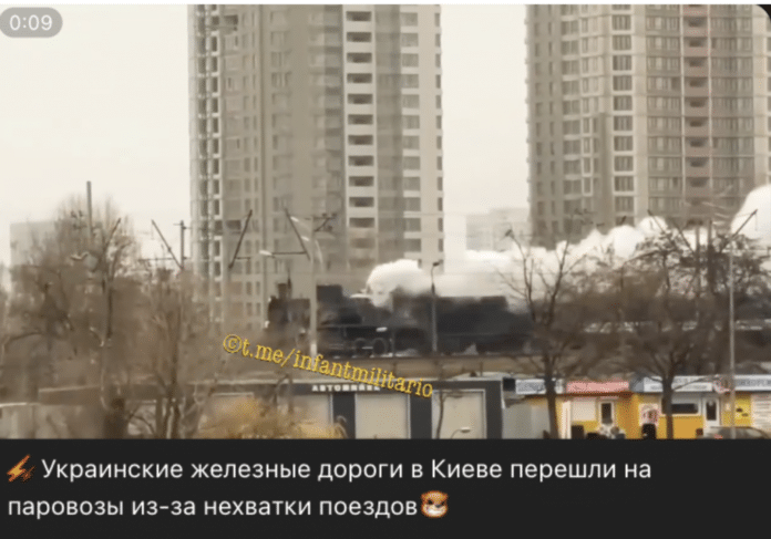 Фейк: Українські залізниці перейшли на паротяги через брак поїздів