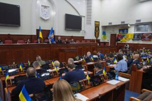 Пам’ятники Булгакову, Ахматовій і Глінці демонтують у Києві