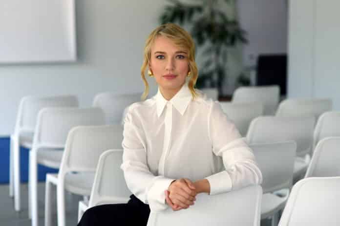 Олена Шуляк розповідає про допомогу від Держави