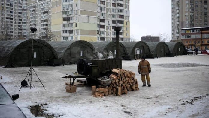 Пункти обігріву у Києві. Троєщина, січень 2026. Фото: Суспільне