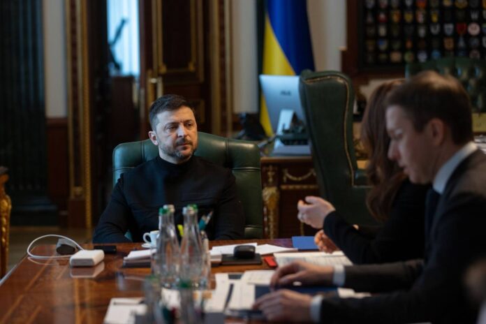Зеленський провів нараду з урядом і Нафтогазом щодо відновлення газової інфраструктури