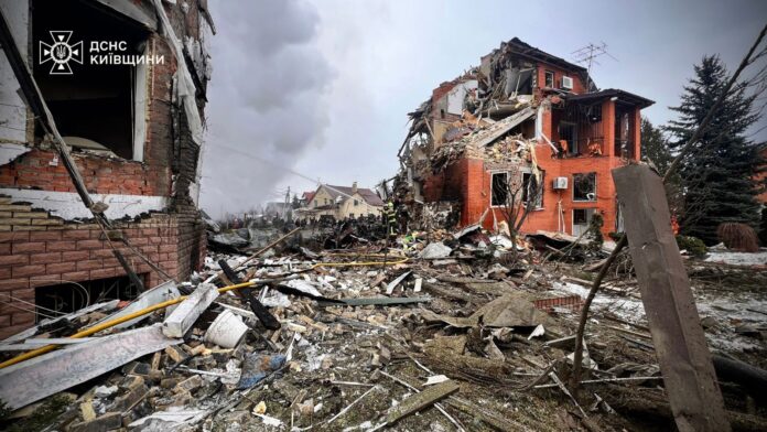 Стало відомо про наслідки нічної атаки рф по Київській області 013