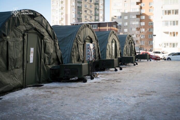 У Києві без тепла залишаються 1100+ будинків