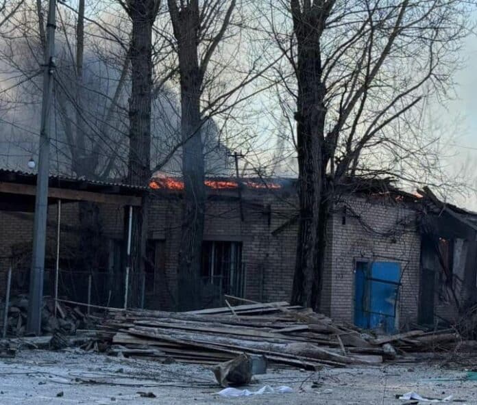 У Слов’янську через авіаудар рф загинули жінка та її 11-річна донька 01