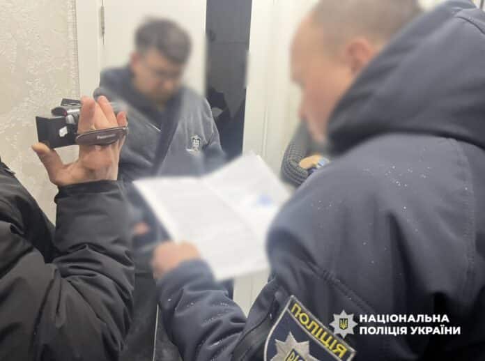 Пацієнтів змушували платити за безкоштовні операції в лікарні на Одещині 04