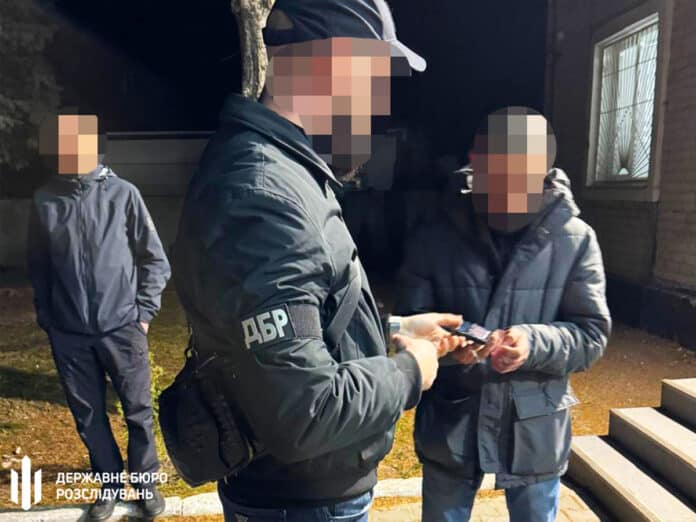 Службовиць ТЦК на Волині зломав руку та бив шокером 60-річного чоловіка