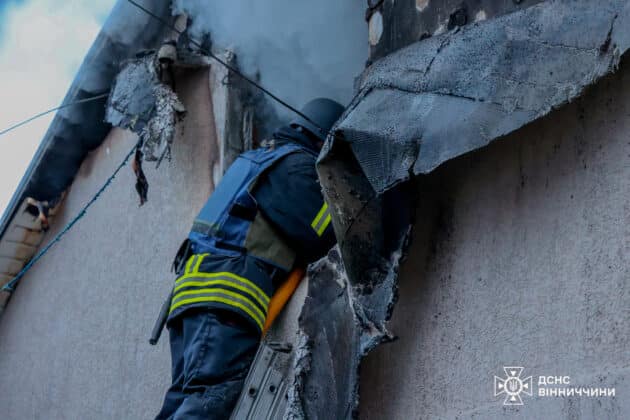 Наслідки удару по Вінниччині: загиблий і поранені 013