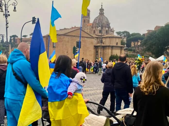 Ірландія змінює програму підтримки українців: виплати зменшать
