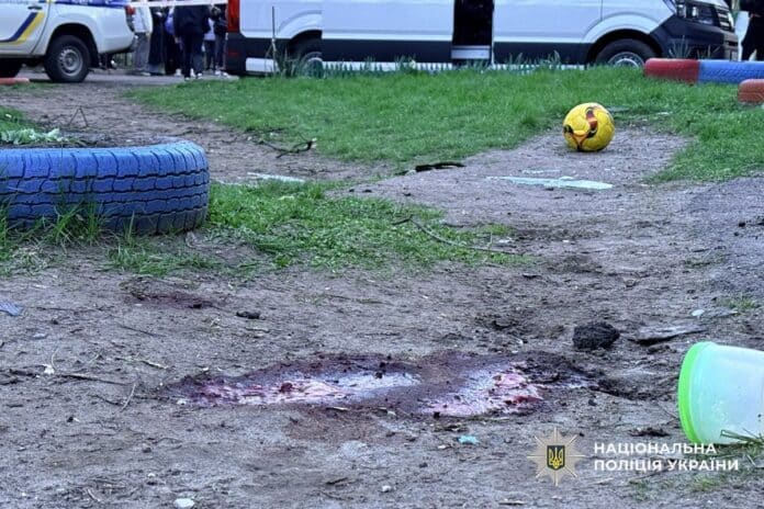 Загибель дитини у Черкасах: наслідки атаки російських БпЛА 029