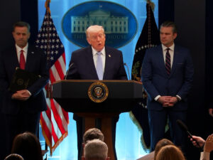 Заяви Трампа про Іран: ультиматум, переговори і загрози атак 01