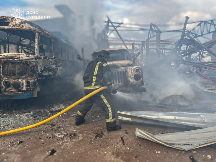 Атаки на Сумщині: у Глухівській громаді загинув водій вантажівки 01