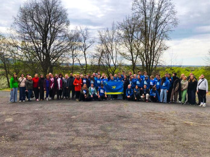 ВПО з Сіверськодонецька на Закарпатті долучились до відновлення спільного простору