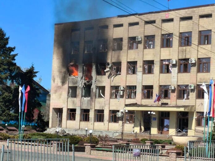 Удар дронів по Старобільську: уражено будівлю окупаційної влади