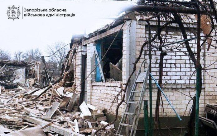 Обстріл Запоріжжя: окупанти атакували місто та район, є жертви