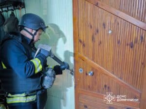 Окупанти скинули п'ять авіабомб на Краматорськ 02