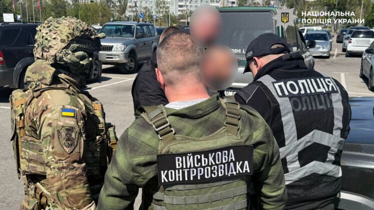У Запоріжжі затримали комбата ЗСУ за вимагання відкатів з бойових виплат 010