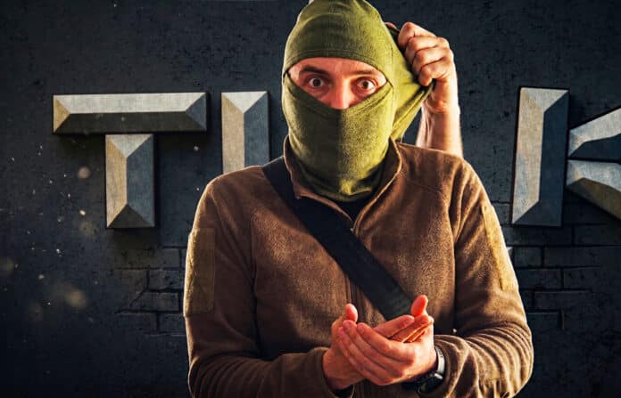 Лубінець вимагає заборонити маски та балаклави у ТЦК