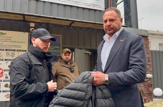 Єрмак вийшов на волю під заставу із СІЗО