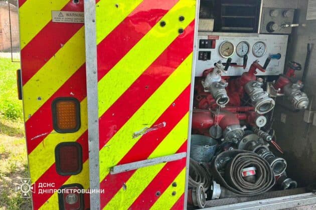 У Нікополі ворог застосував тактику подвійного удару по рятувальниках 03