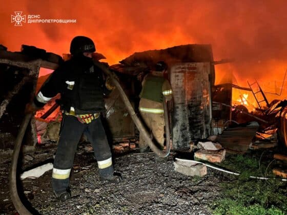 Масована атака на Дніпро: велика кількість жертв, руйнування 01