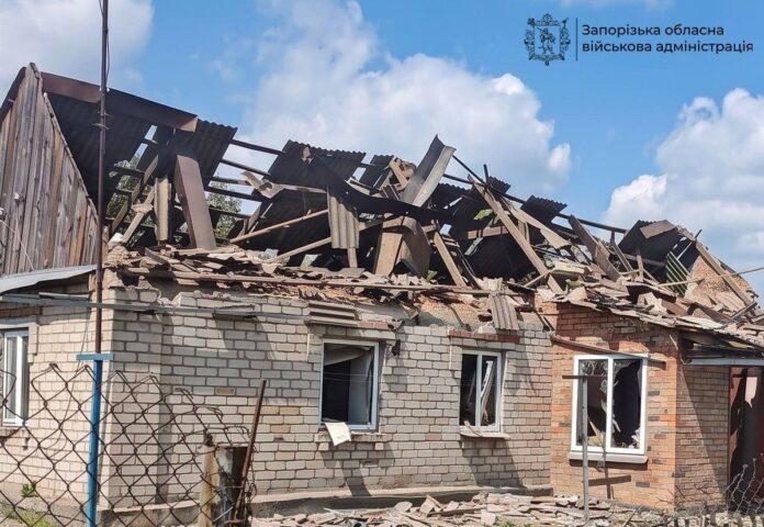 За добу ворожі сили завдали 896 ударів по Запорізькій області