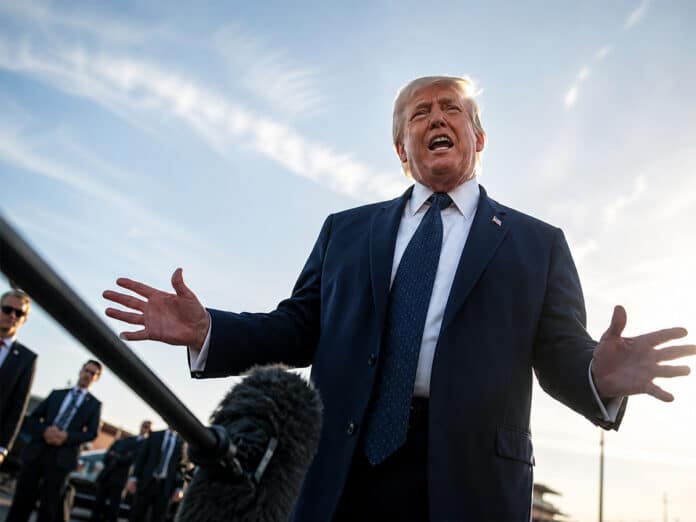 Трамп заявив, що США мають достатньо боєприпасів