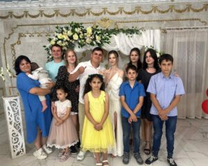 Вбивство росіянами багатодітної родини біля Кривого Рогу 01