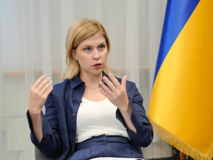 Зеленський звільнив Ольгу Стефанішину з посади посла України в США