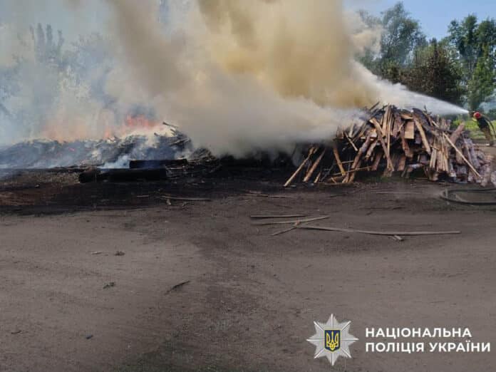 В Ізюмі після російського обстрілу загинули двоє цивільних 02