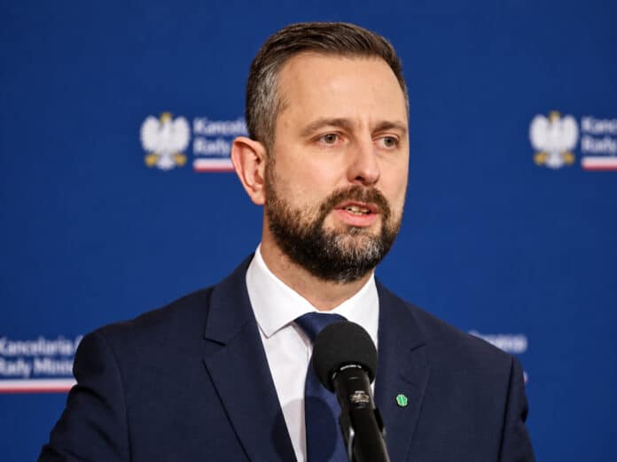 Косіняк-Камиш закликав берегти дружні зв’язки з Україною